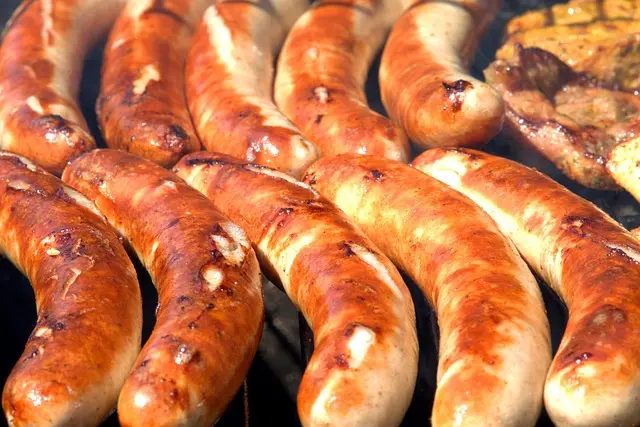 Najlepsze mikrofalówki z grillem - Poradnik zakupowy